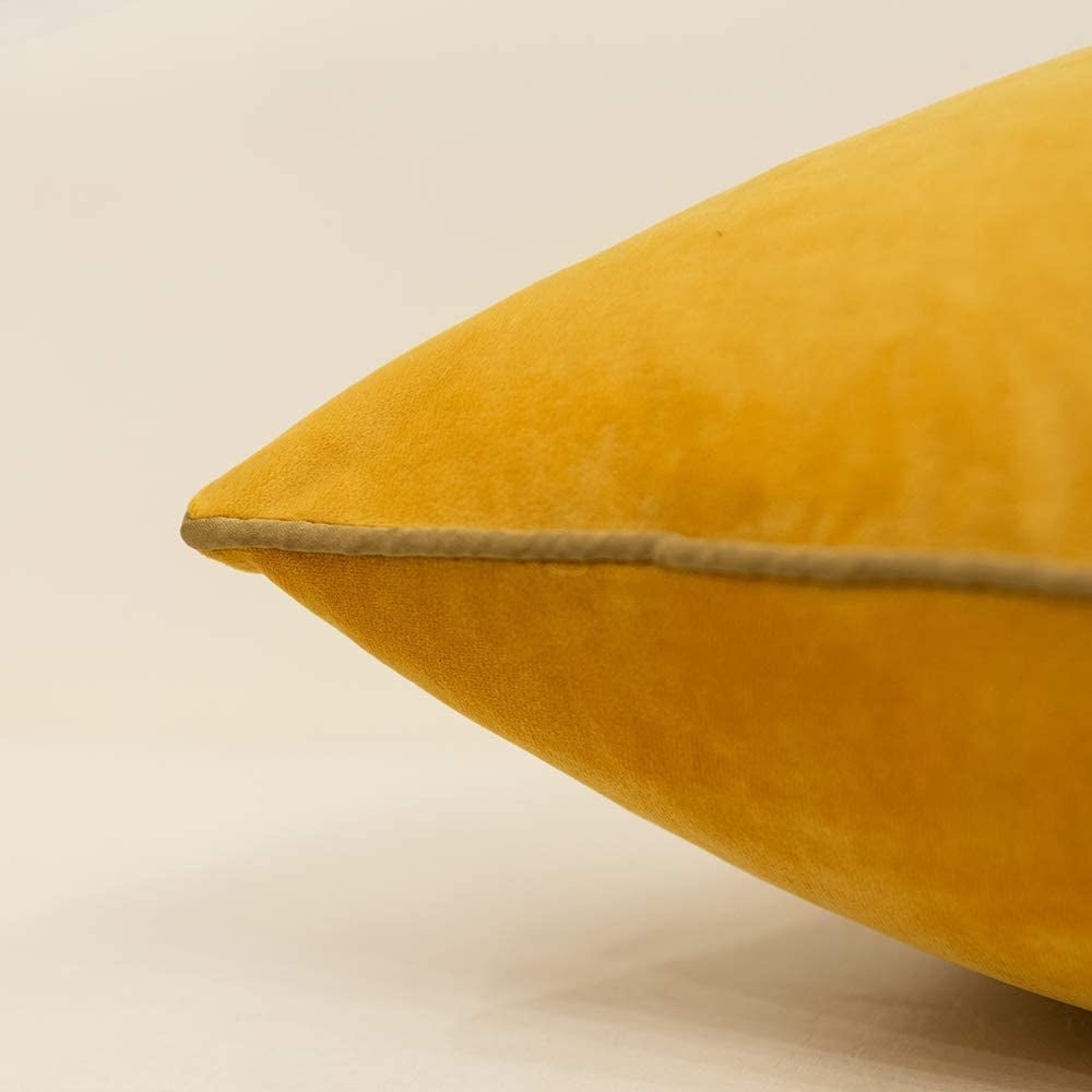 22 X 22 Inches Yellow White Gold Leather Striped Patchwork Velvet Cushion Case Luxury Modern Throw Pillow Cover Decorative Pillow for Couch Living Room Bedroom Car