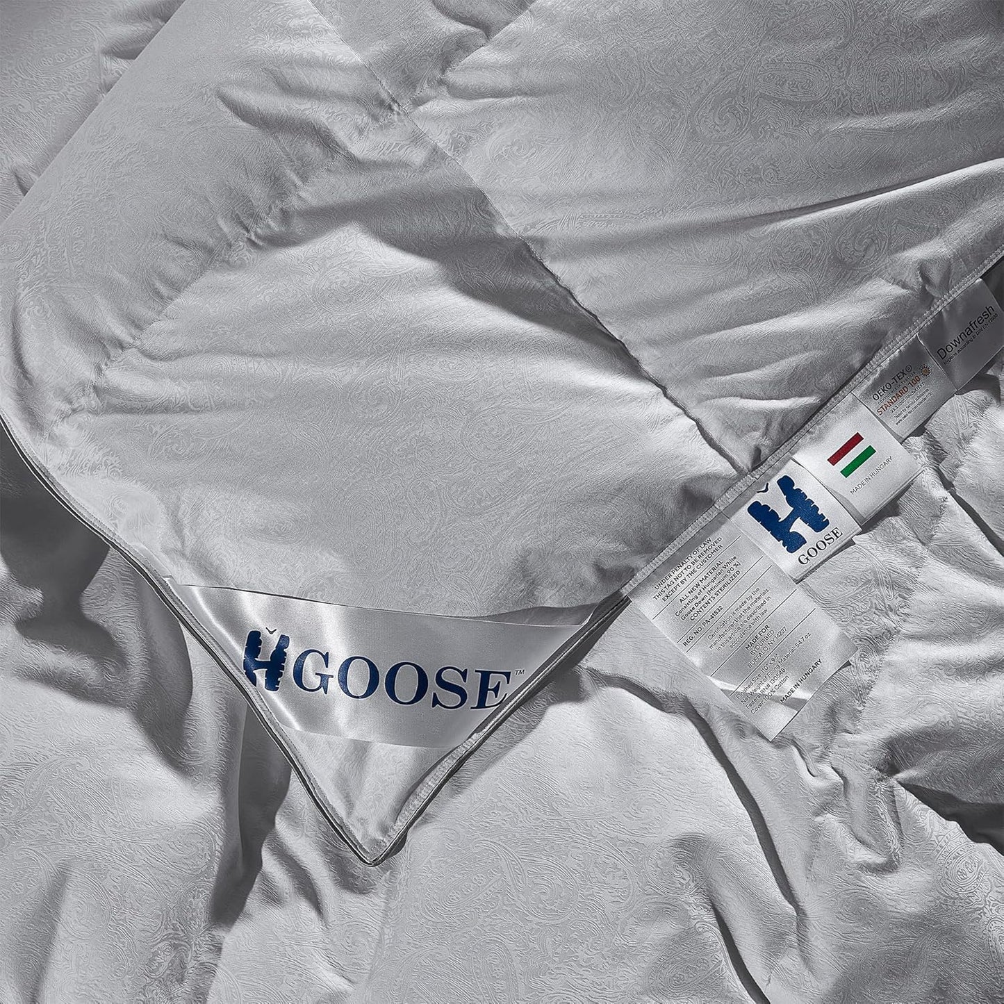 HGOOSE - Jacquard 90% Hungarian Goose down Comforter - Oversized King