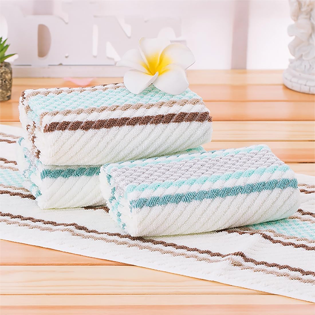 Hand Towels Set of 4 Striped Pattern 100% Cotton Soft Absorbent Decorative Towel for Bathroom (Green)