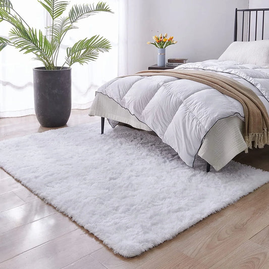 Stylish Soft Shaggy Velvet Carpet for Living Room/Bedroom, Fluffy Area Rugs, 4' X 5.9' , White