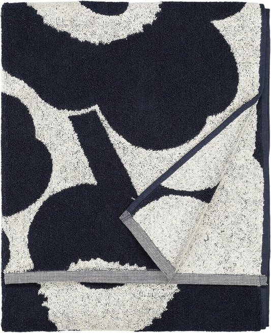 MARIMEKKO Unikko Terry Cotton Bath Towel (Dark Blue) – Floral Patterned Bath Towels – 59 in X 28 In