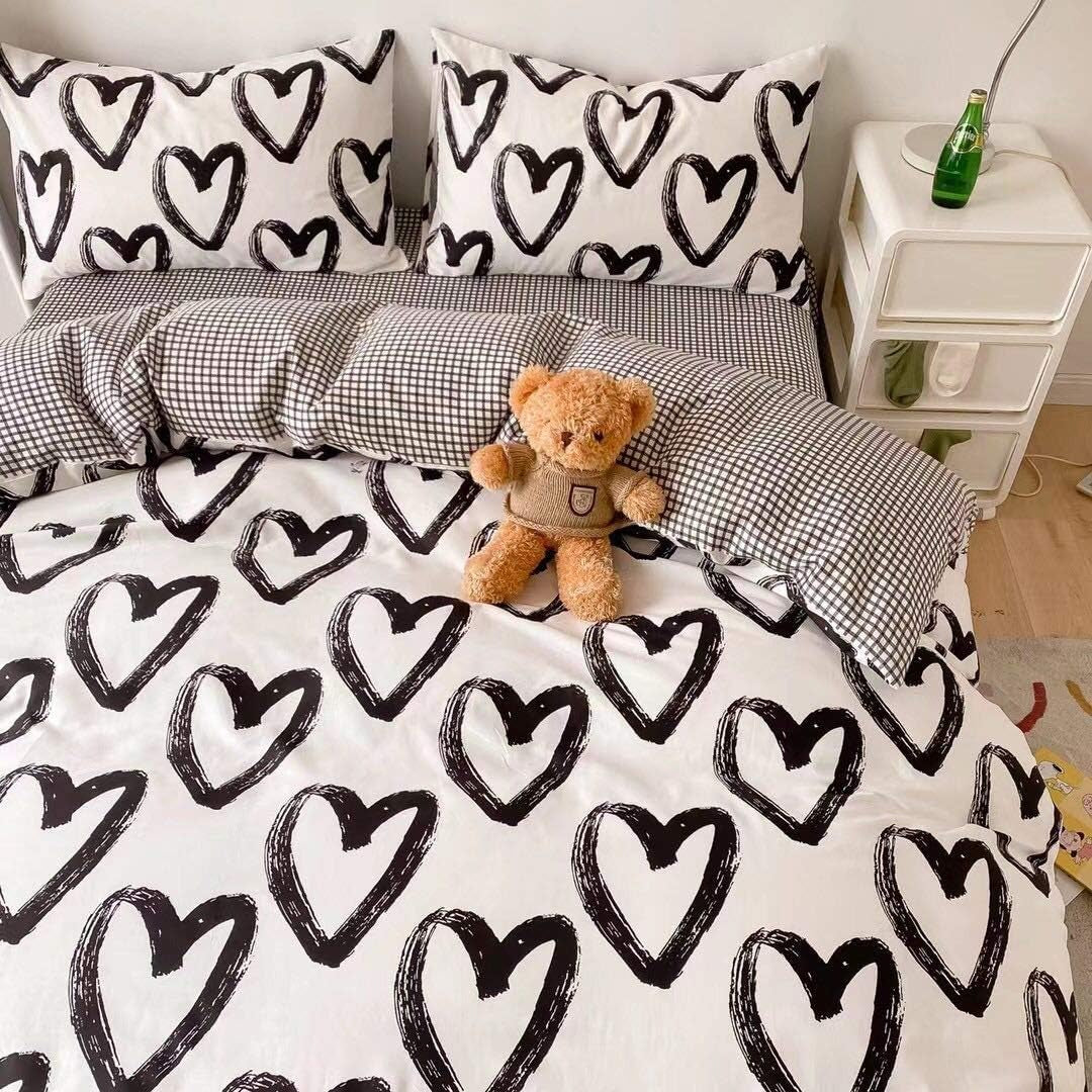 Love Comforter Set King Heart Shaped Bedding Sets White and Black Comforter for Women Men Love Heart Bedding Comforters King Size