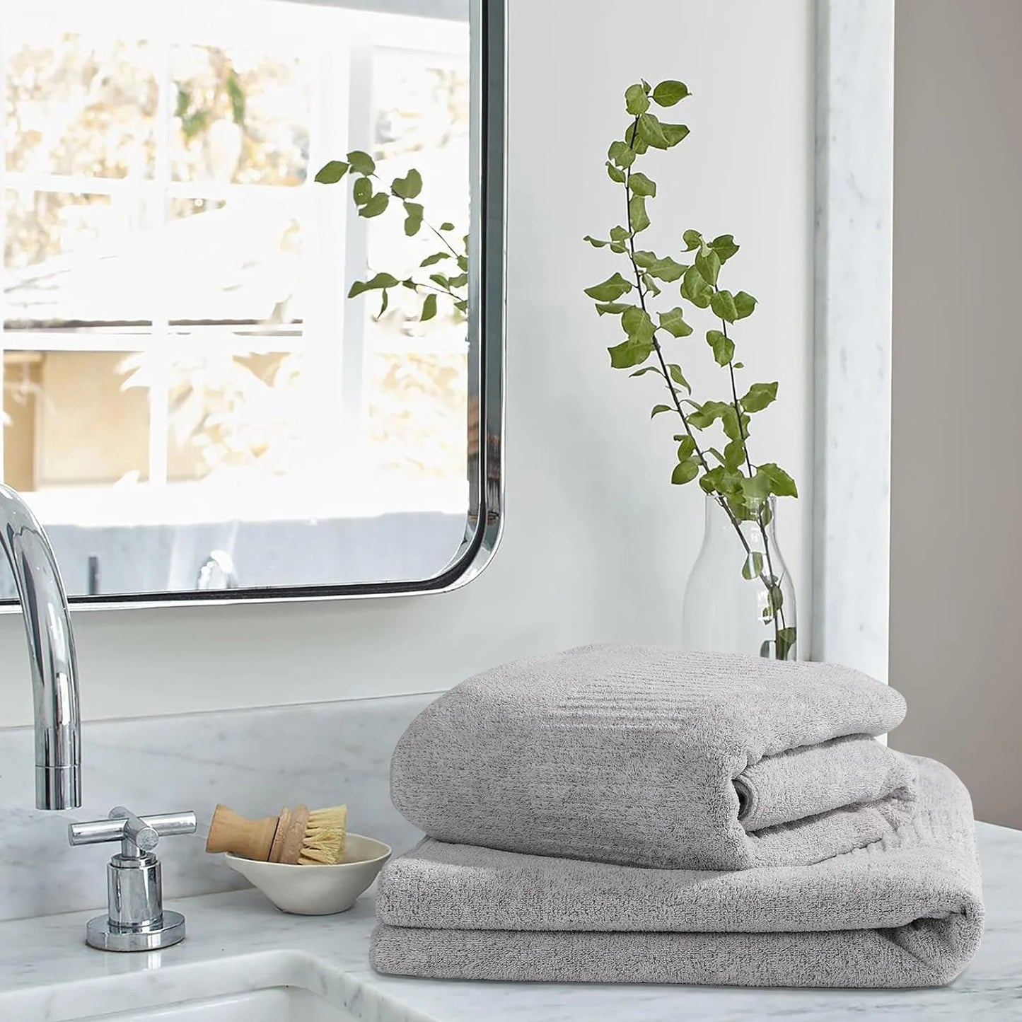 2-Pack 27" X 54" Bath Towels 30% Viscose Made from Bamboo Ultra Soft & Highly Absorbent Solid Premium Bath Towels for Bathroom, Hotels, Spa and Gym, Light Gray