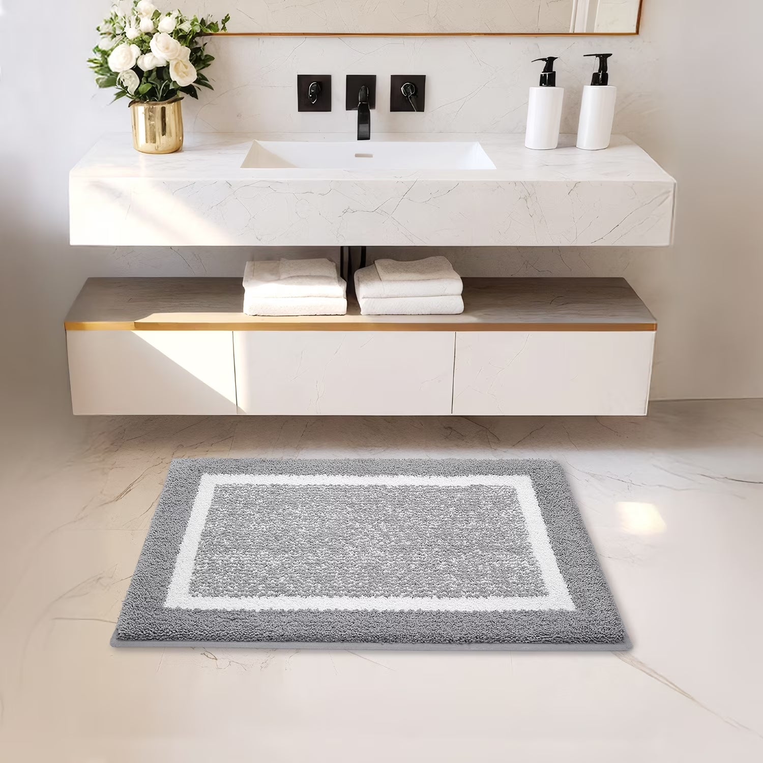 Bathroom Rug, Soft Absorbent Bathroom Mat and Bath Mat, Premium Microfiber Shag Bath Rug Machine Washable (16"X24",Grey and White)