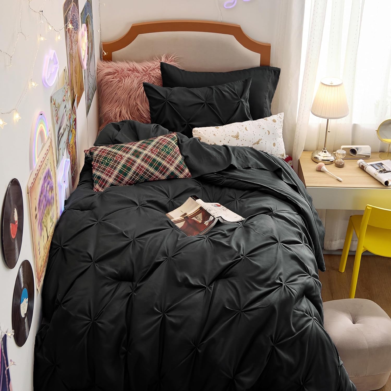 Twin Comforter Set Black - Bed in a Bag Twin Size 5 Pieces, Gentlesoft™ Pintuck Bed Set Gift for Family, Pinch Pleat Black Comforter with Sheets, Pillowcase & Sham