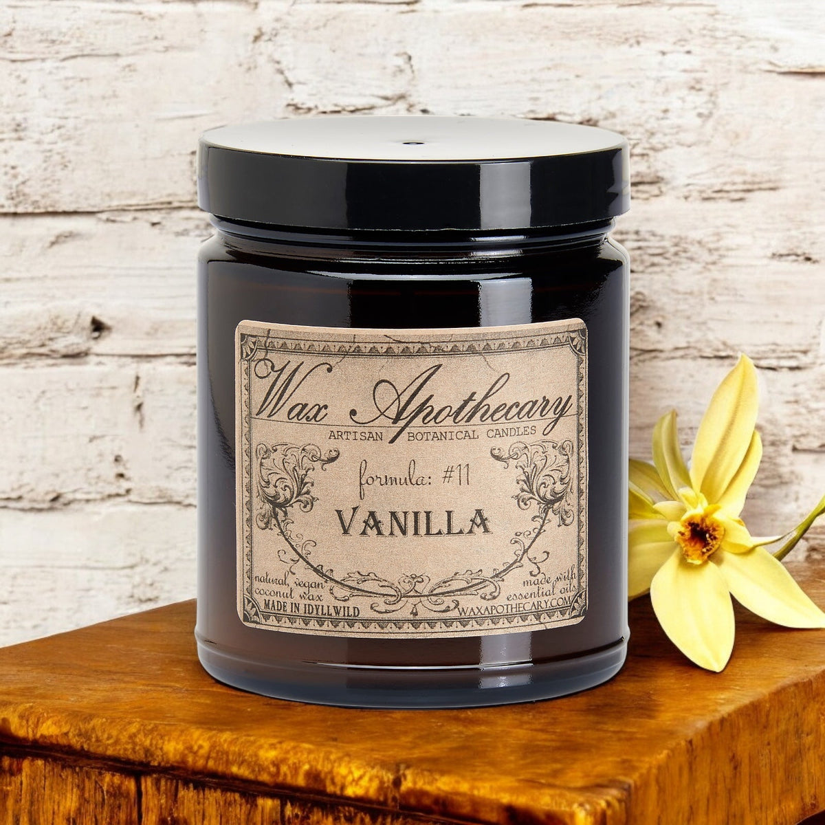 Botanical Candle in Amber Glass Jar - Vanilla