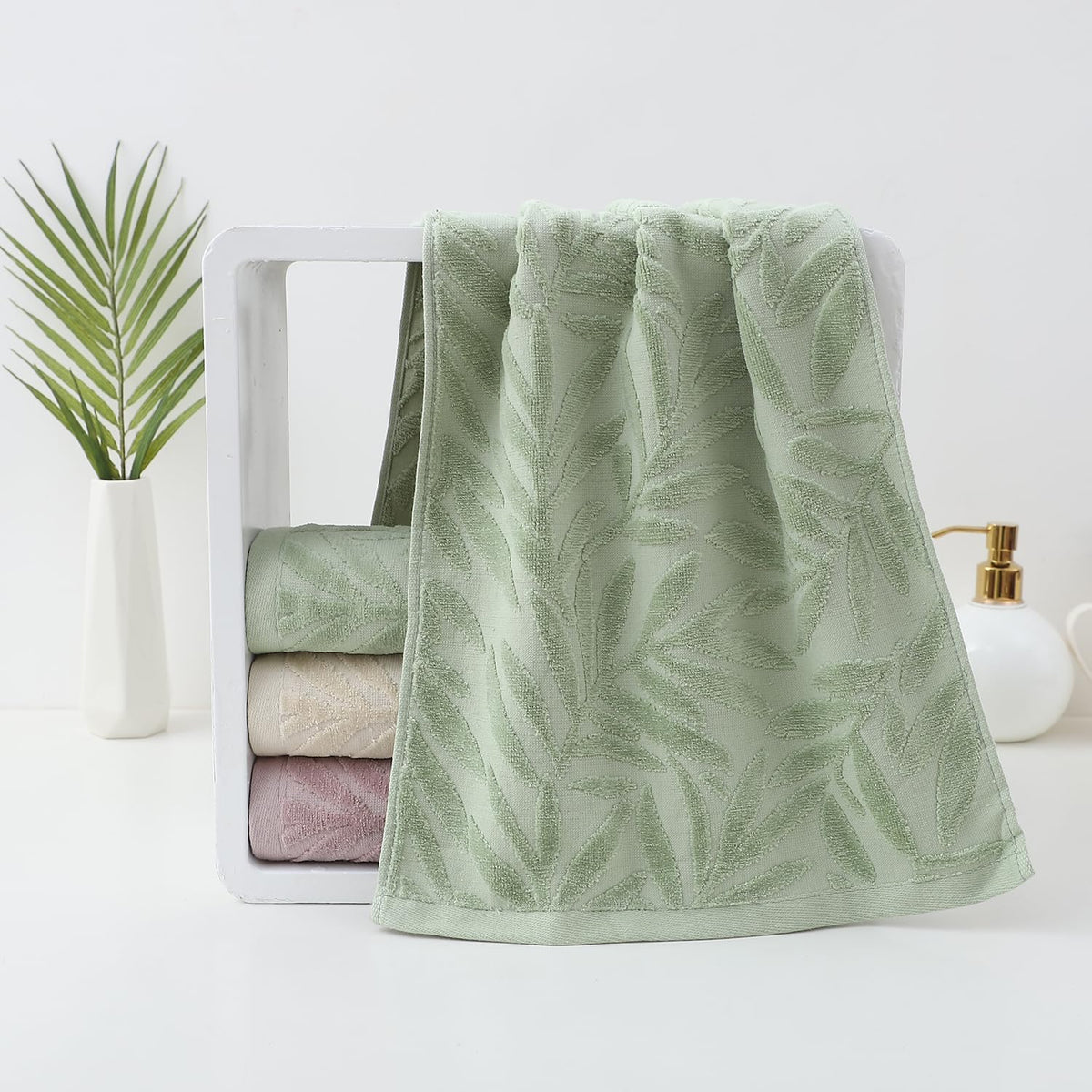 Leaf Absorbent Soft Hand Towels for Bathroom Set of 2,Green