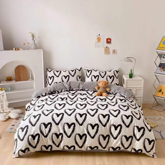 Love Comforter Set King Heart Shaped Bedding Sets White and Black Comforter for Women Men Love Heart Bedding Comforters King Size