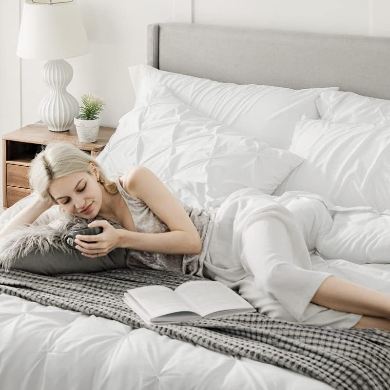 Twin Comforter Set White - Bed in a Bag Twin Size 5 Pieces, Gentlesoft™ Pintuck Bed Set Gift for Family, Pinch Pleat White Comforter with Sheets, Pillowcase & Sham