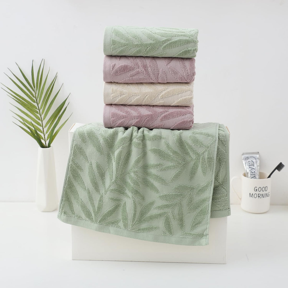 Leaf Absorbent Soft Hand Towels for Bathroom Set of 2,Green