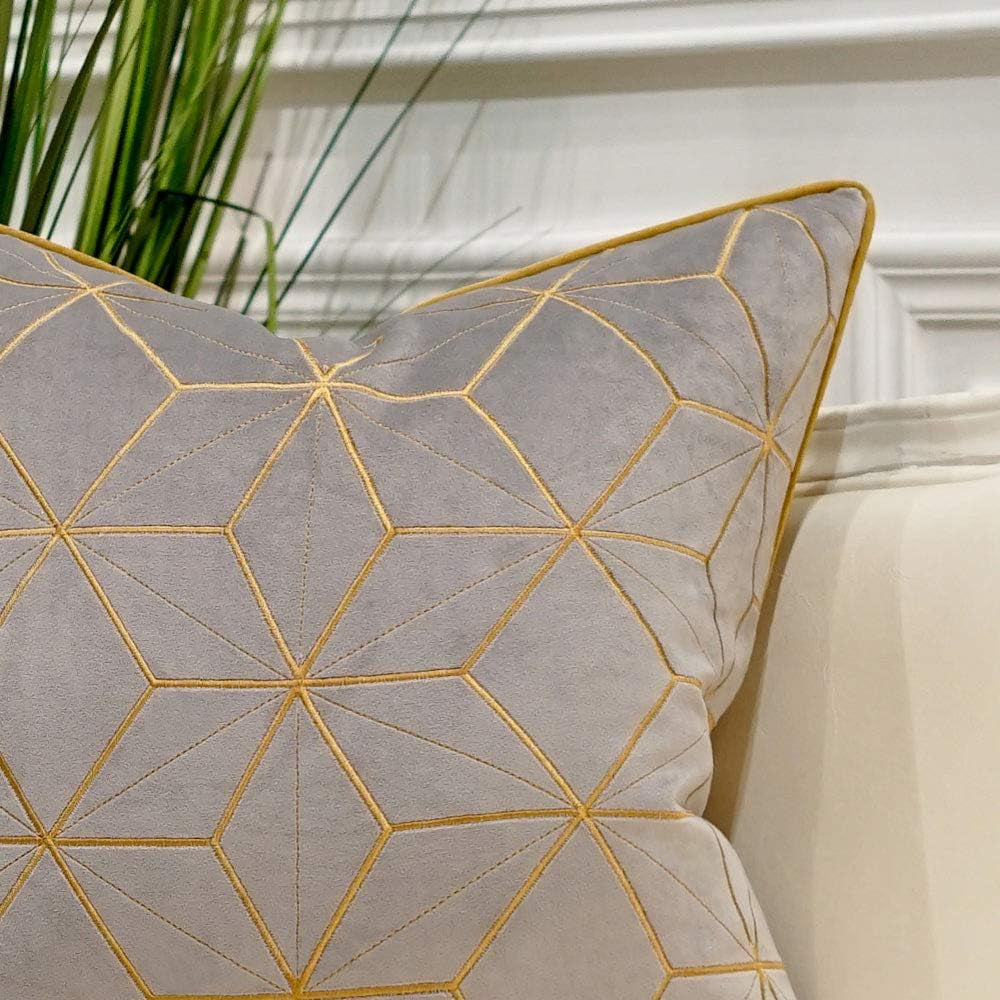 20 X 20 Inches Grey Gold Plaid Cushion Case Luxury European Throw Pillow Cover Decorative Pillow for Couch Living Room Bedroom Car