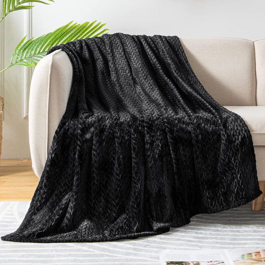 Breathable Fleece Throw Blanket for Couch Sofa(50X70 Inch), Super Soft Fuzzy Blankets for All Season, Lightweight and Fluffy, Black(Leaf)